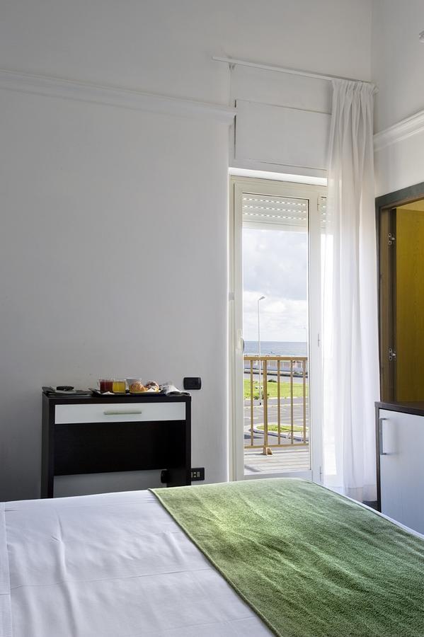 Hotel Bellavista Lido di Ostia Ngoại thất bức ảnh