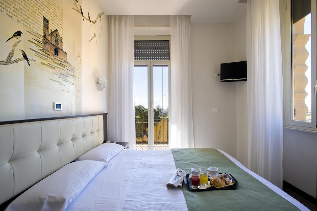 Hotel Bellavista Lido di Ostia Phòng bức ảnh